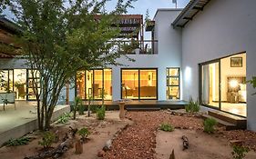 Gem In The Bush Lodge