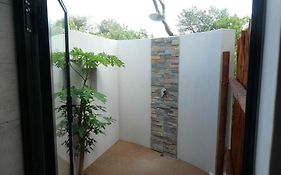 Gem In The Bush Lodge